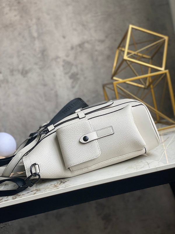 LOV2 Bags - Luxurious Bags  1205