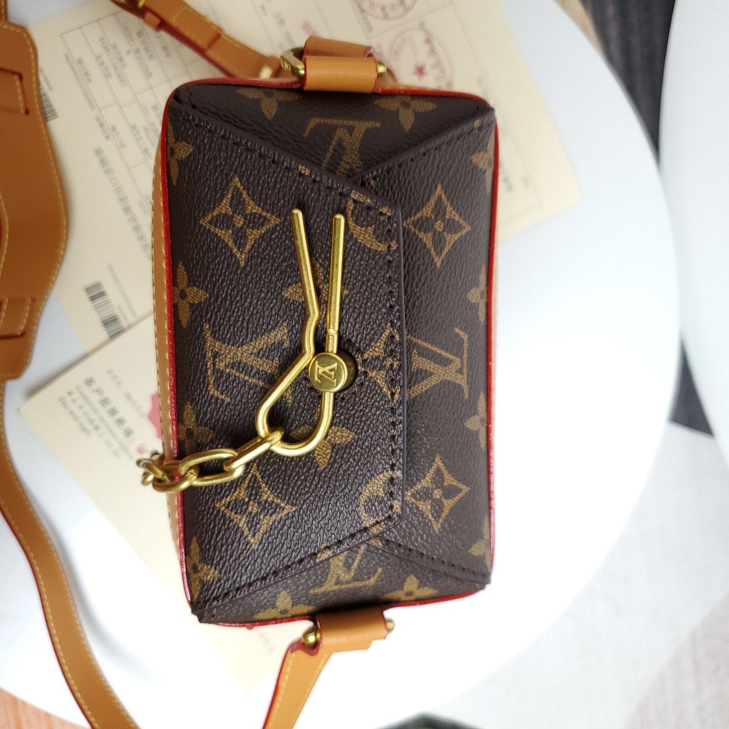 EN - New Arrival Bags LUV 221
