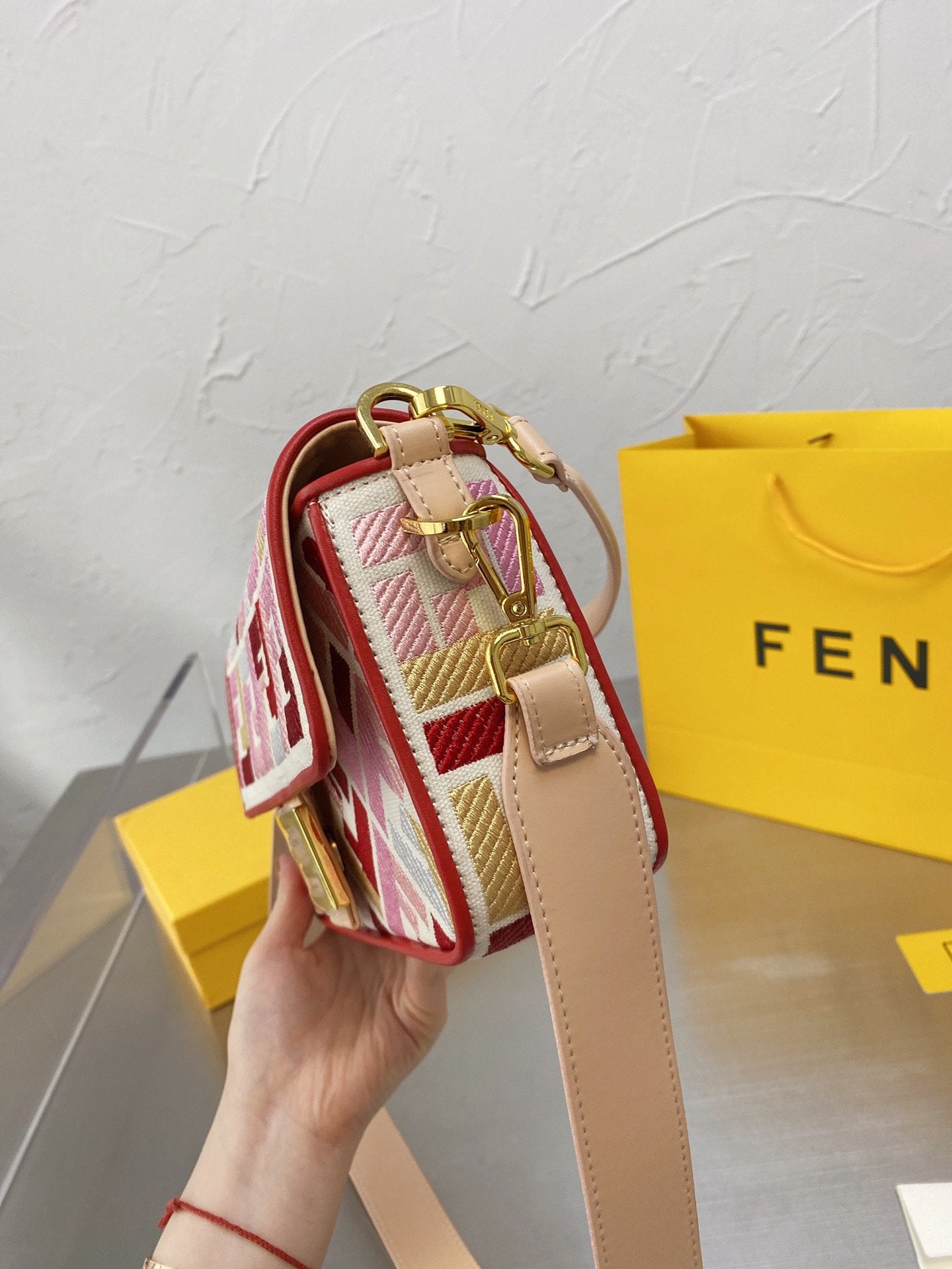 EN - NEW Arrival Bags FEI 119
