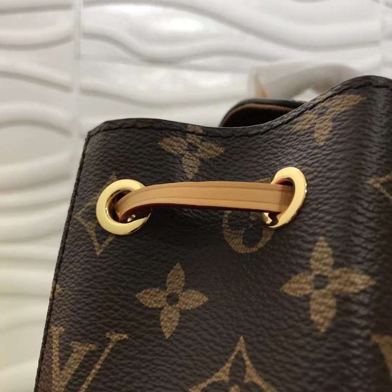 LOV2 Bags - Luxurious Bags  1128