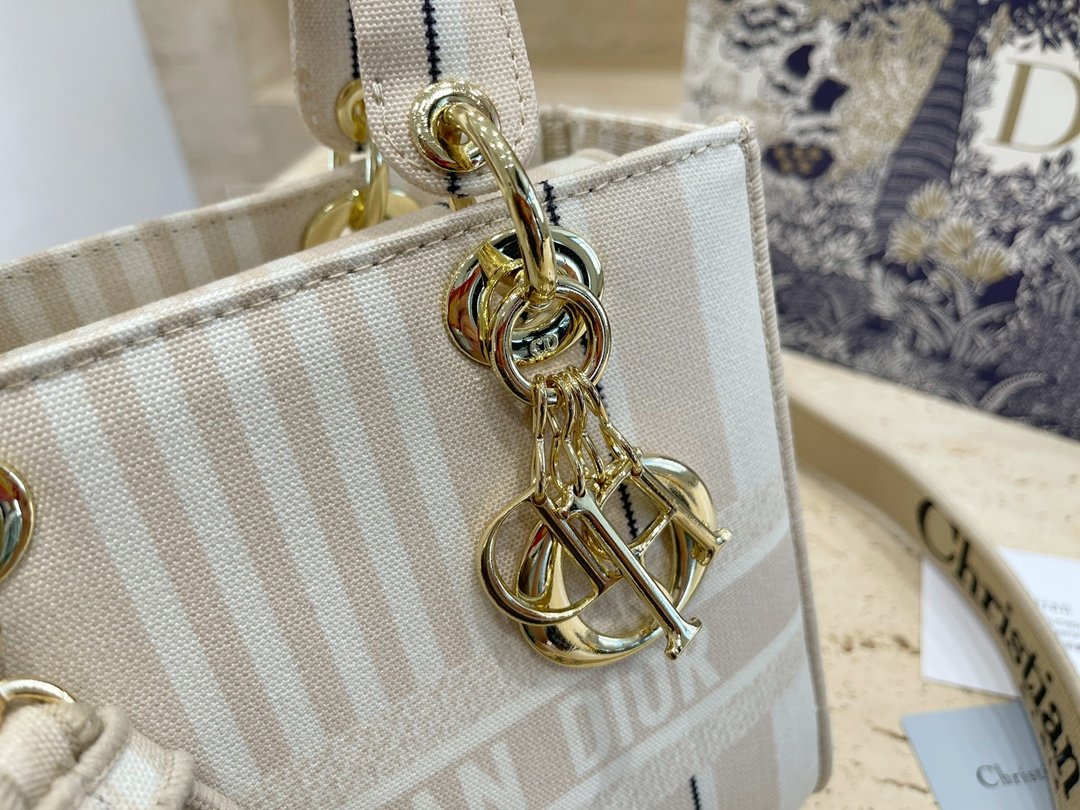 EN - New Arrival Bags DIR 330