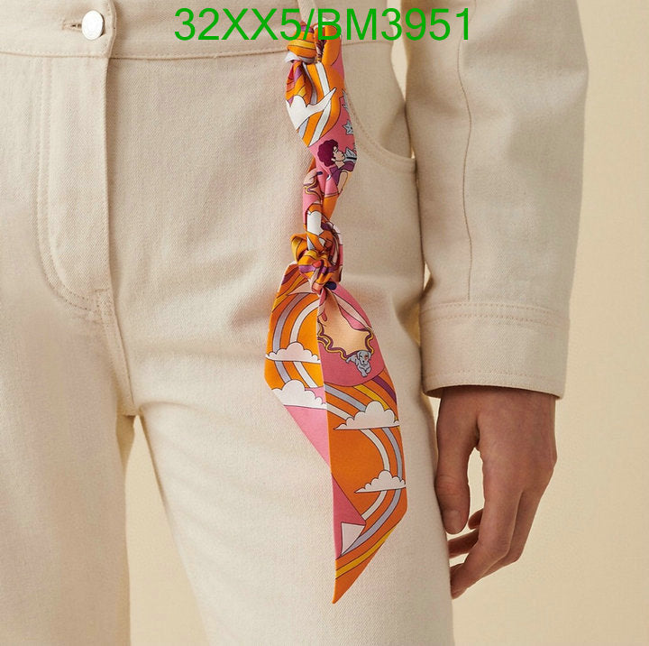 SAMC - HMS Scarves - 231
