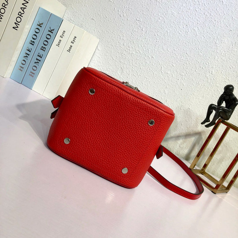 LOV2 Bags - Luxurious Bags  1904