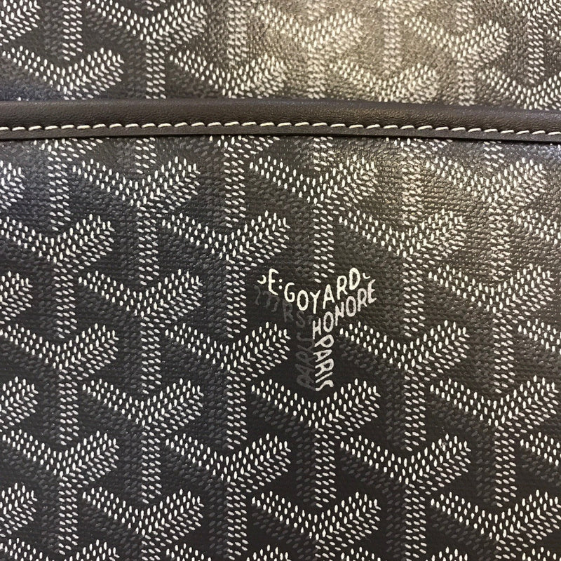ELE - GOD Bags - 373