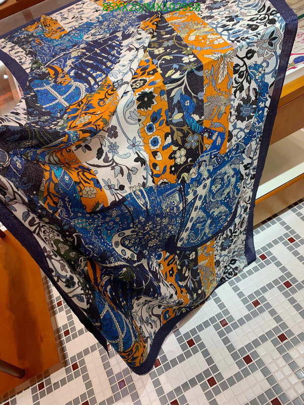 SAMC - HMS Scarves - 880