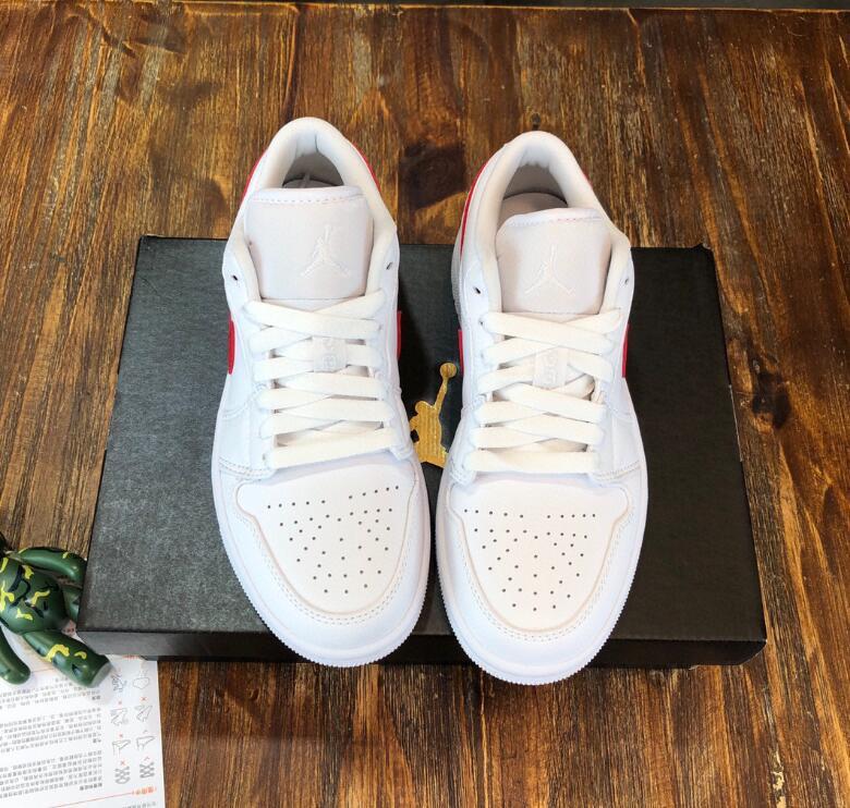SAMC - NKE Shoes - 1824