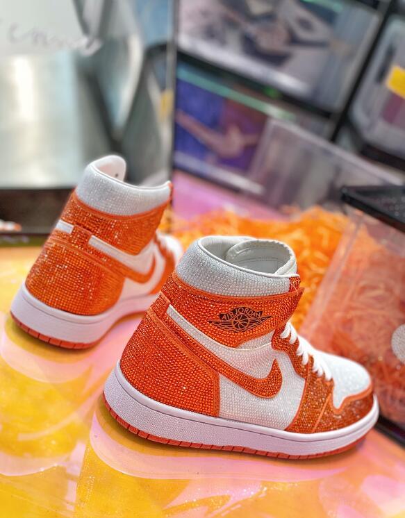 SAMC - NKE Shoes - 1703