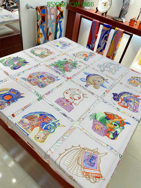 SAMC - HMS Scarves - 659