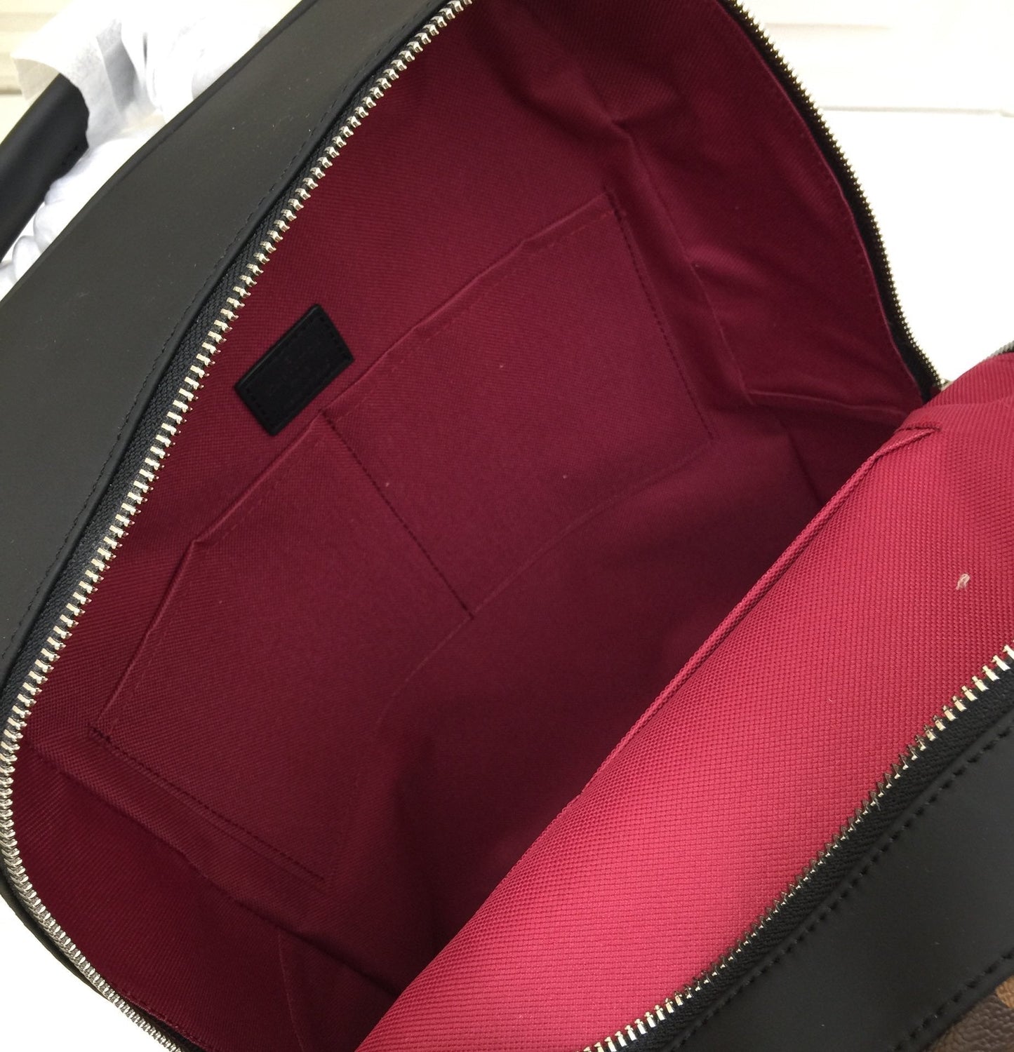 EN - New Arrival Bags LUV 285