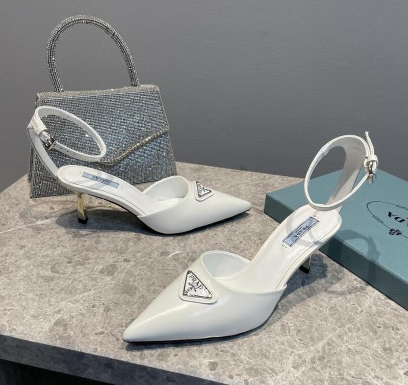 GlamyWomen Shoes - 267