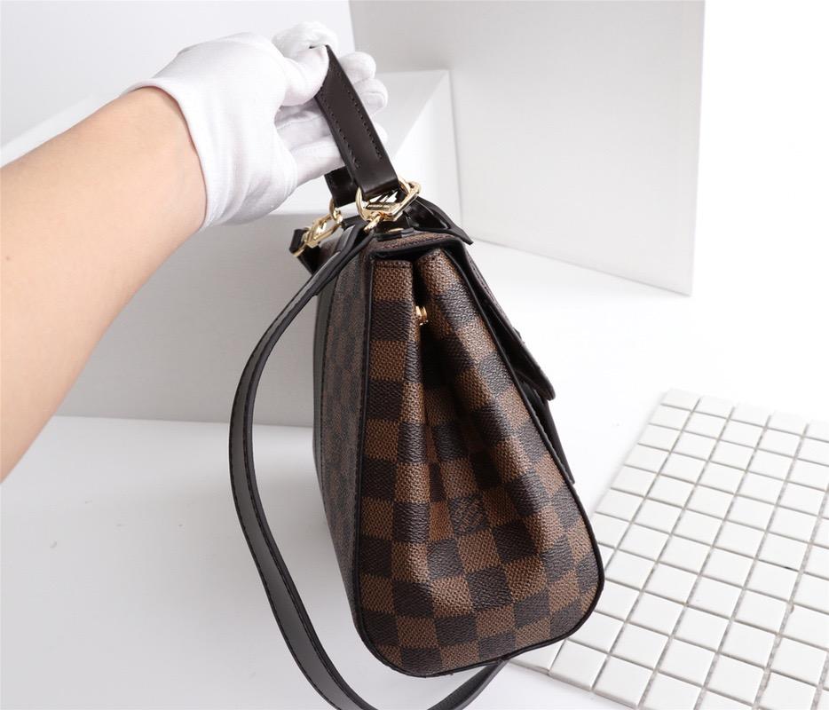EN - New Arrival Bags LUV 231