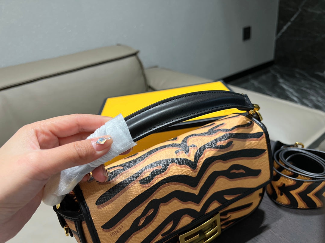 EN - New Arrival Bags FEI 251