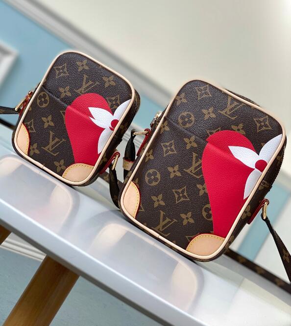 SAMC - LOV Bags - 2662