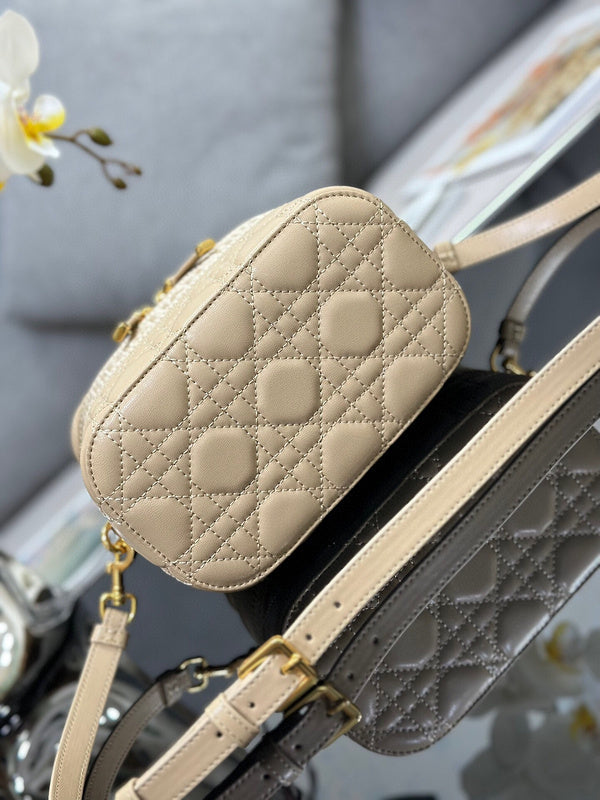 Glami Fashion - DIR Bags - 066