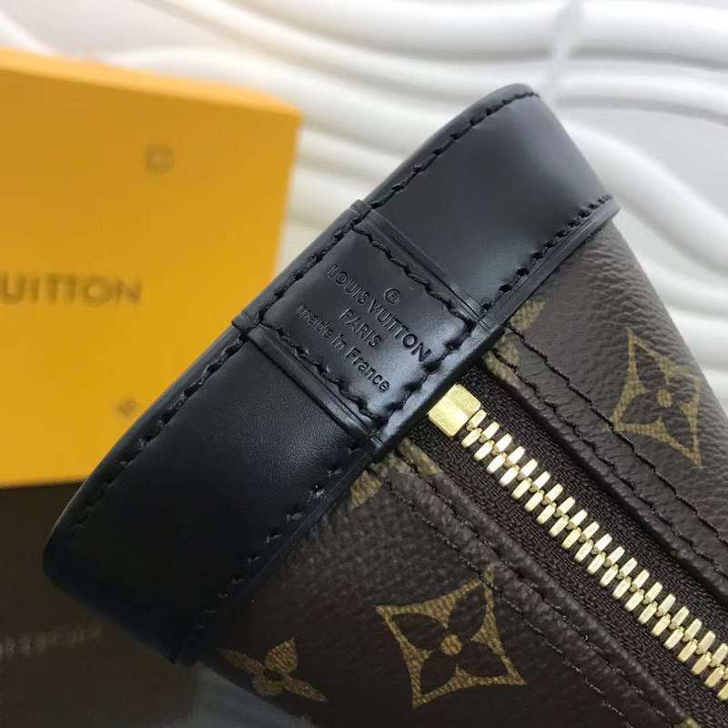 LOV2 Bags - Luxurious Bags  1122