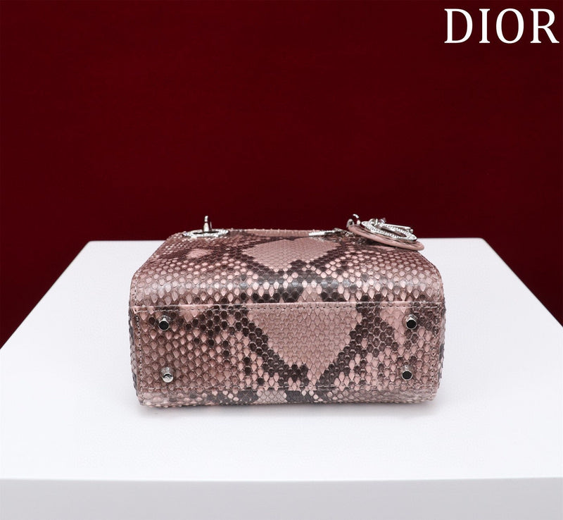 ELE - Dir Bags - 138
