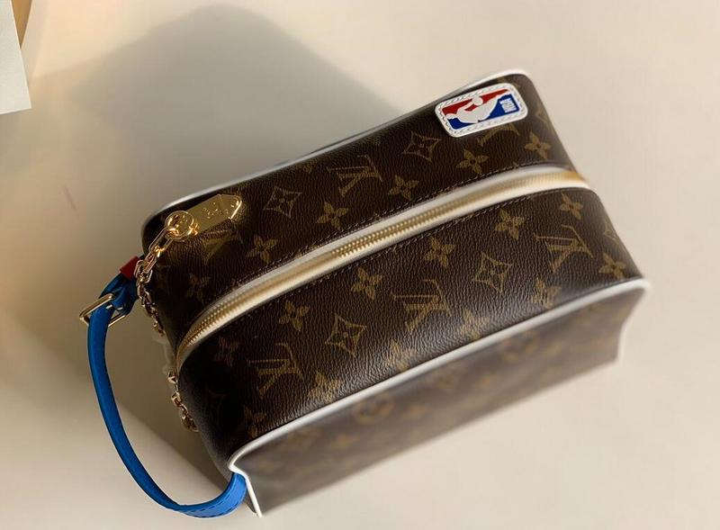 SAMC - LOV Bags - 2627