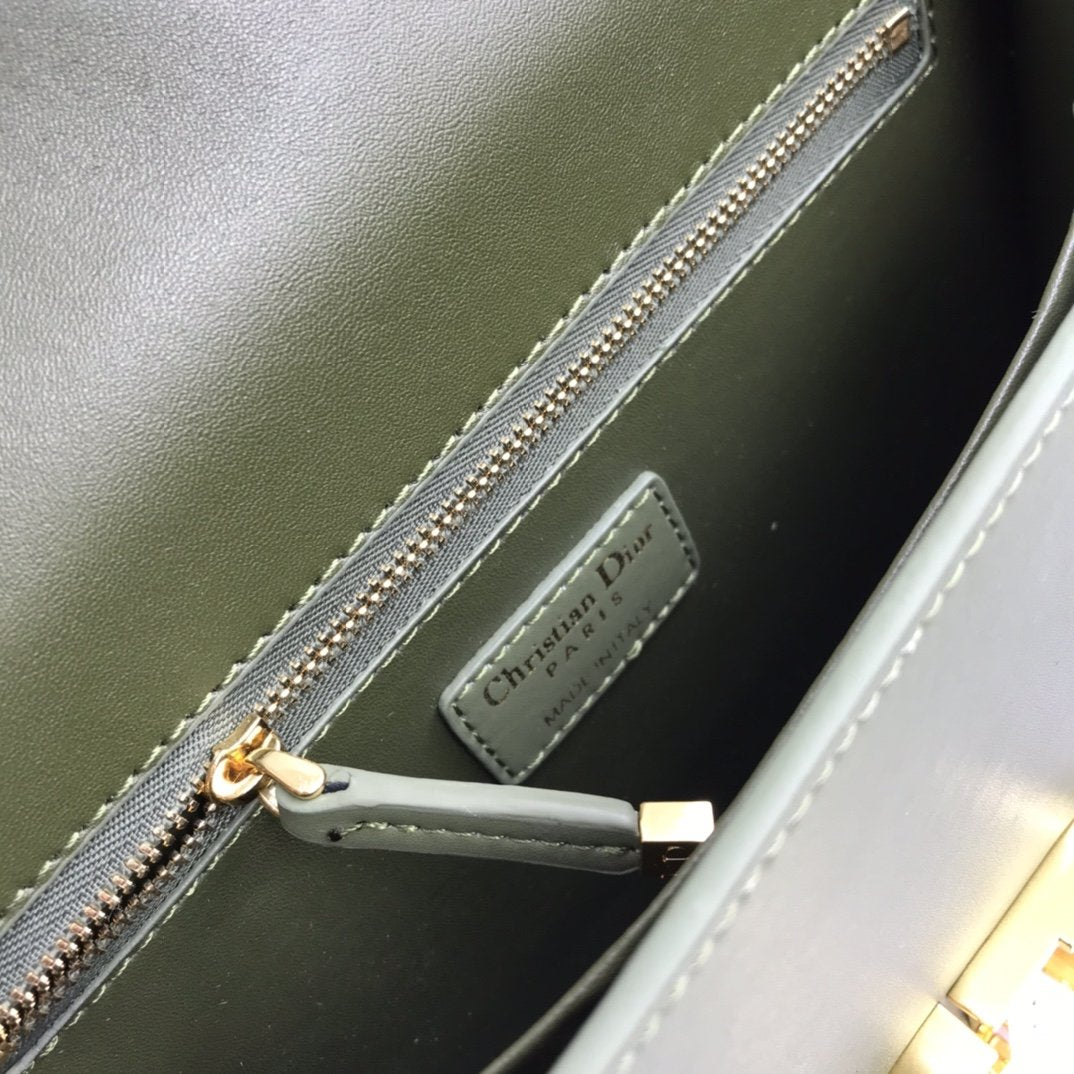 EN - New Arrival Bags DIR 088