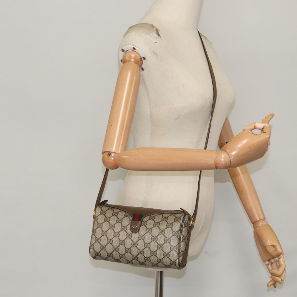 GUCCI GG Supreme Web Sherry Line Shoulder Bag PVC Beige 89 02 018 100071