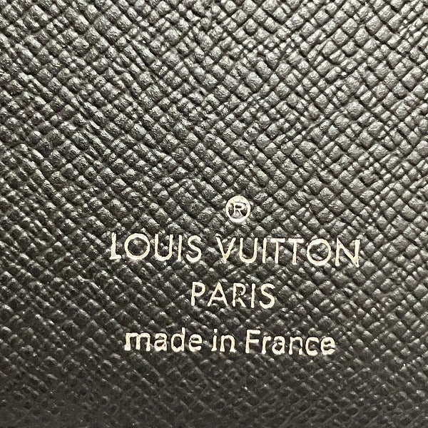 Louis Vuitton Taiga Portefeuille Brazza Wallet M30501