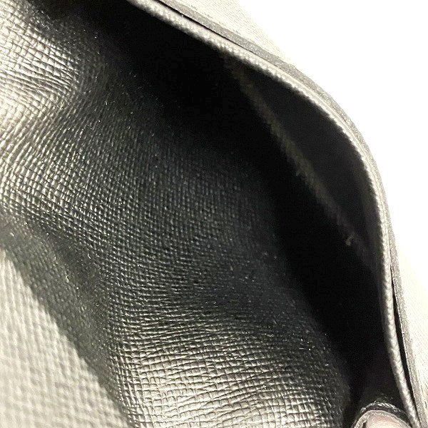 Louis Vuitton Taiga Card Case M30922