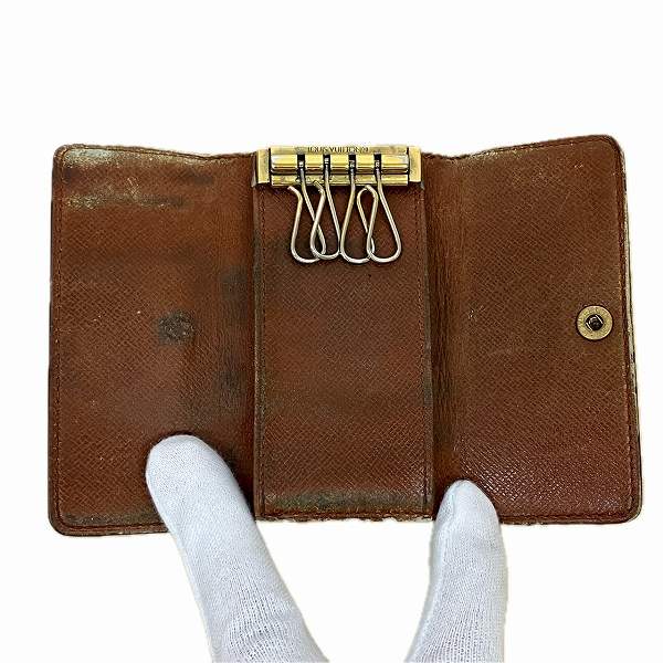 Louis Vuitton Monogram Key Case M62631