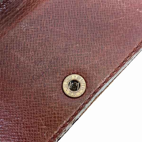 Louis Vuitton Monogram Key Case M62631