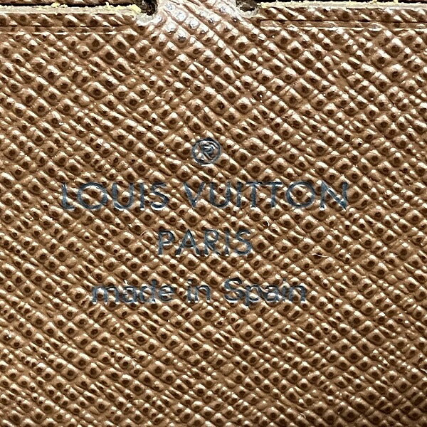 Louis Vuitton Monogram Zippy Wallet M60017
