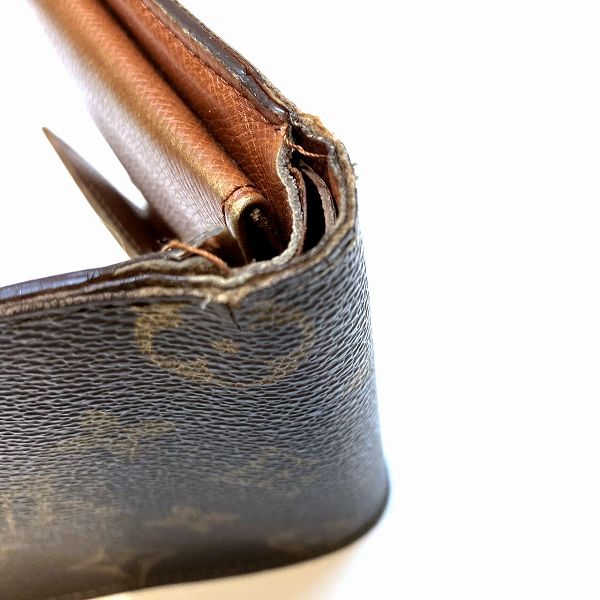Louis Vuitton Monogram Wallet M61675
