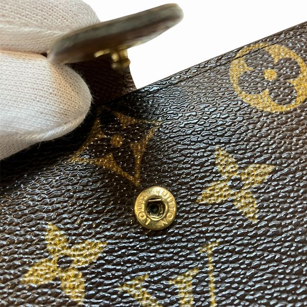 Louis Vuitton Monogram Wallet M61663