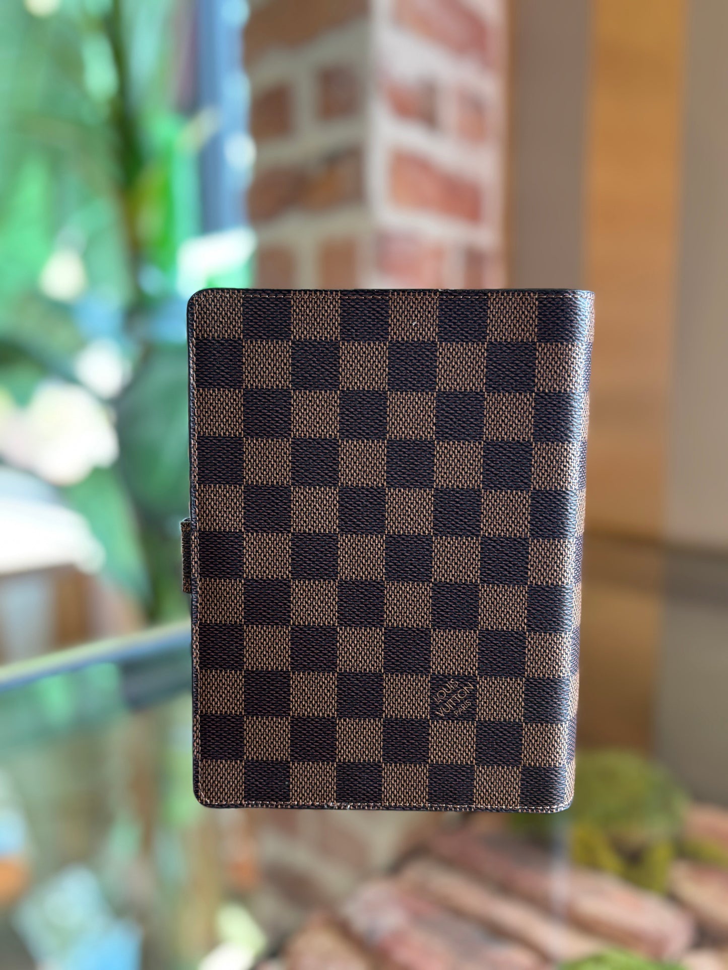 LOUIS VUITTON Damier Ebene Medium Ring Agenda Cover