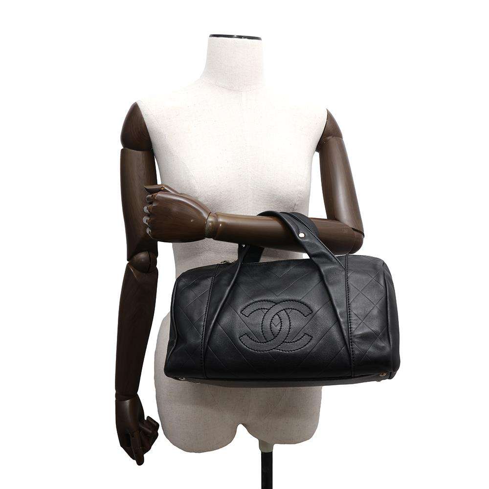 CHANEL Chevron V Stitch Mini Travel Bag BlackA30899 Leather