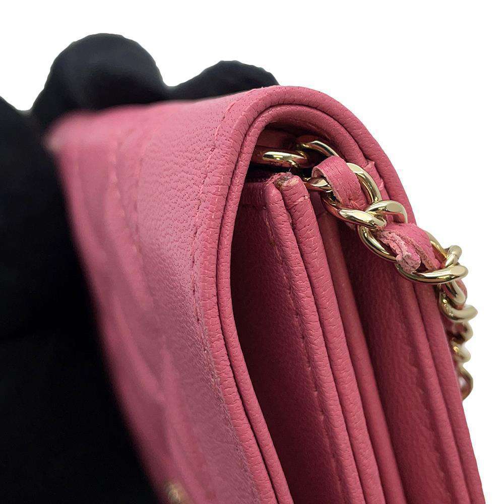 CHANEL Mademoiselle Chain Wallet Pink Lambskin