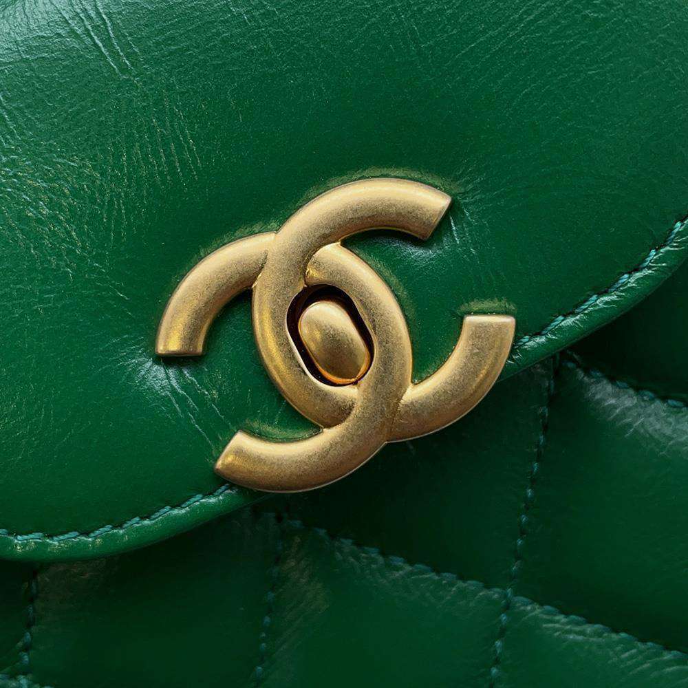 CHANEL Matelasse Shopping Chain Bag GreenAS4416 Calf Leather