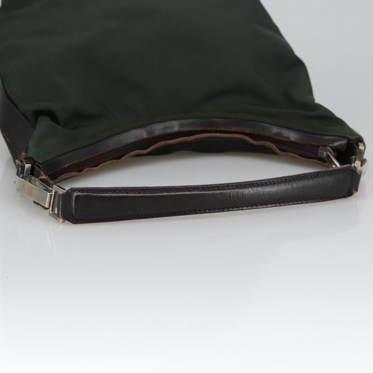GUCCI Shoulder Bag Nylon Khaki 000 0602 3754 101148
