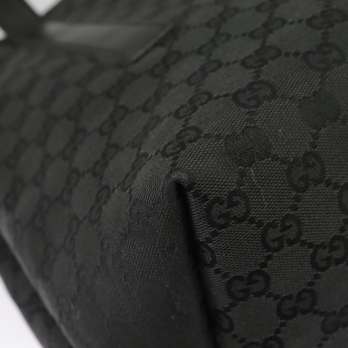 GUCCI GG Canvas Shoulder Bag Black 30501 101186