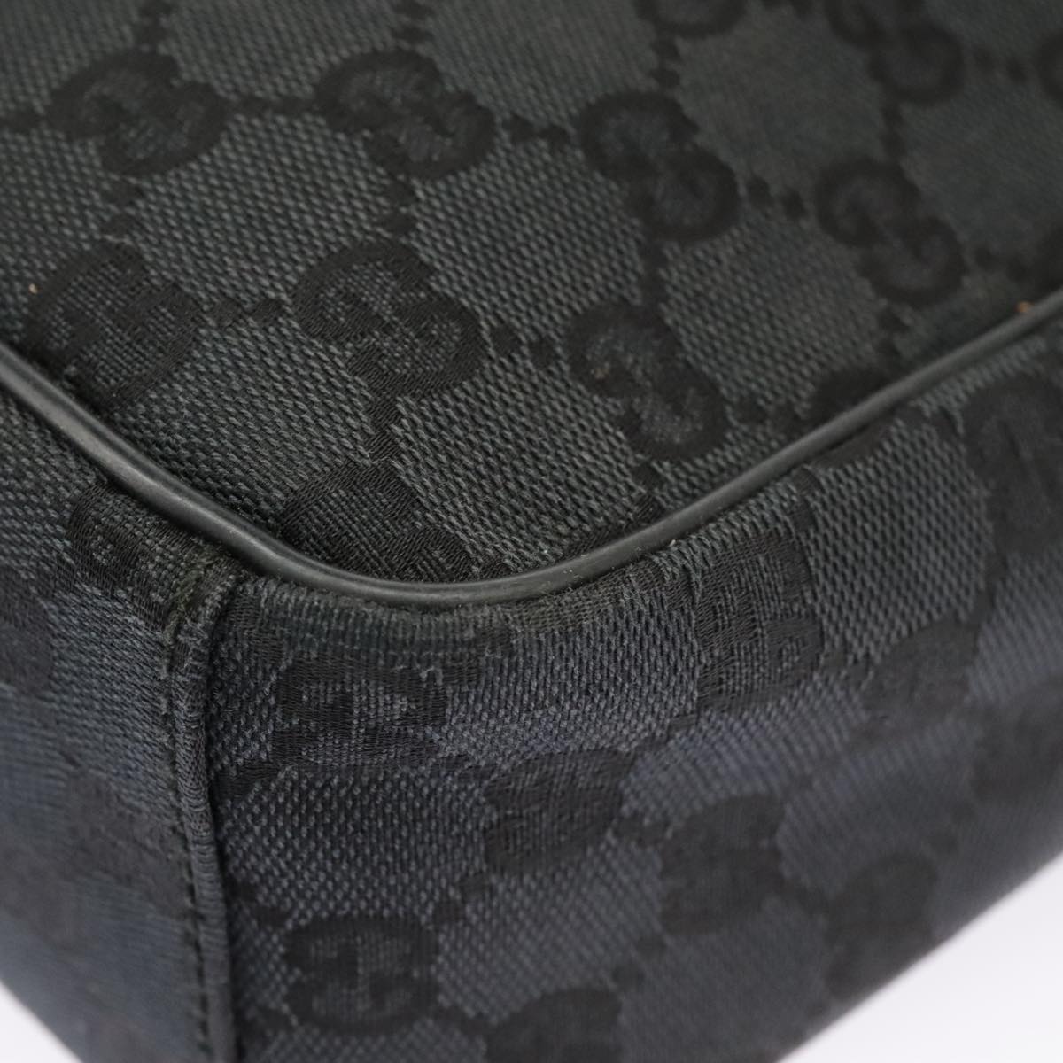 GUCCI GG Canvas Shoulder Bag Black 018 1612 101223