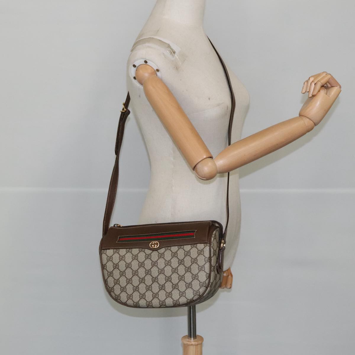 GUCCI GG Supreme Web Sherry Line Bag PVC Beige 001 123 0918 101309A