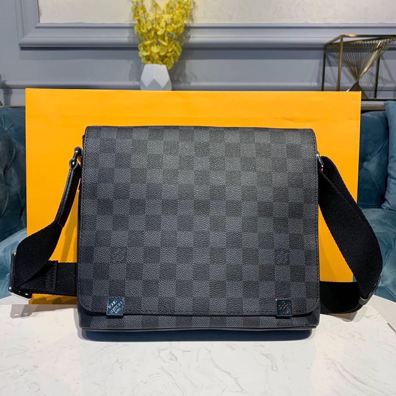 LV GLAMIstrict PM Damier Graphite Canvas For Men, Bags, Shoulder And Crossbody Bags 9.8in/25cm LV N41028
