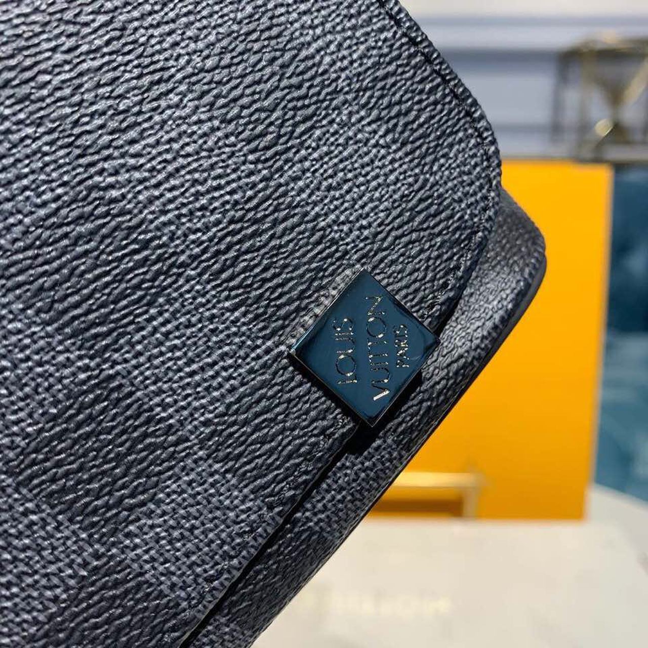 LV GLAMIstrict PM Damier Graphite Canvas For Men, Bags, Shoulder And Crossbody Bags 9.8in/25cm LV N41028