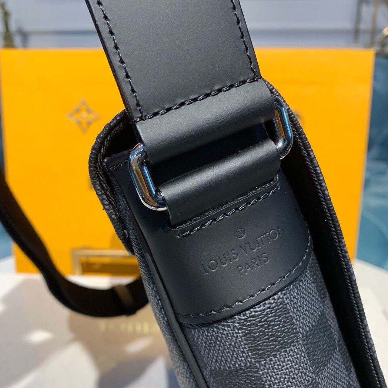 LV GLAMIstrict PM Damier Graphite Canvas For Men, Bags, Shoulder And Crossbody Bags 9.8in/25cm LV N41028