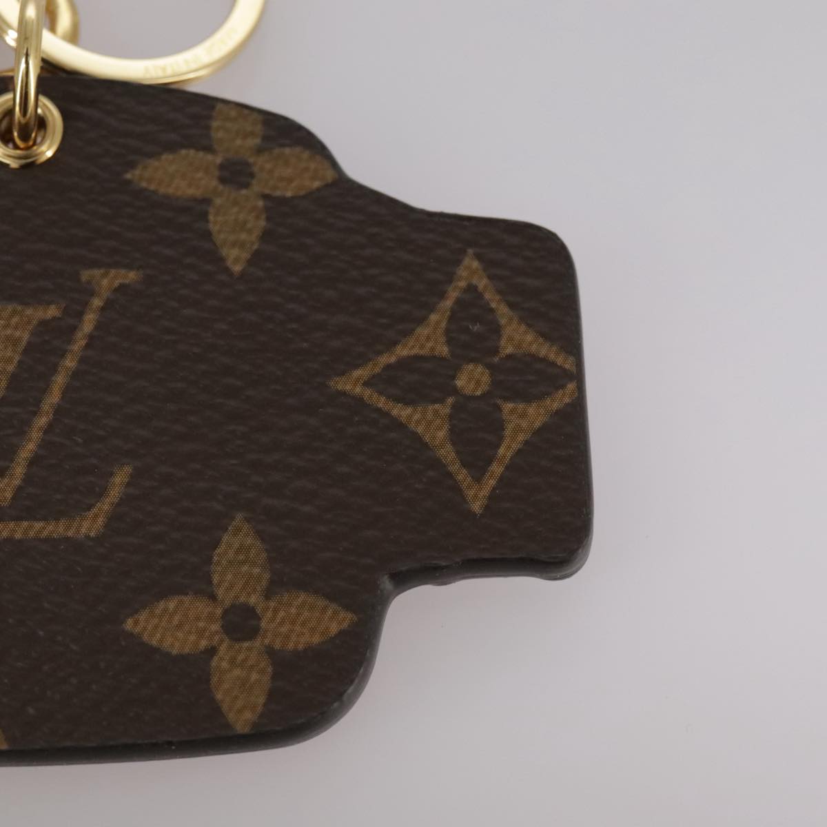 LOUIS VUITTON Monogram Porte Cles Epivivienne Key Ring Pink M68653 101583