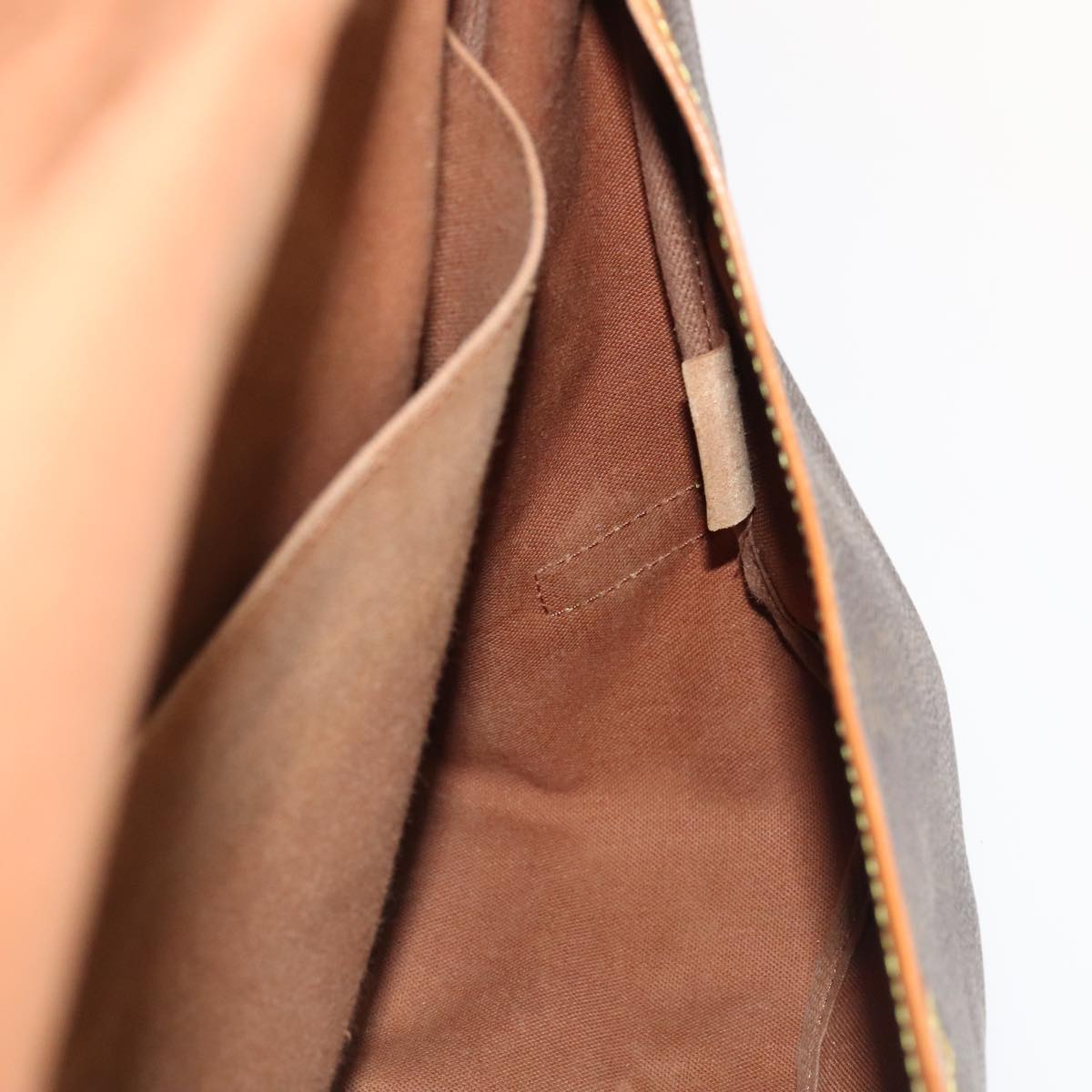 LOUIS VUITTON Monogram Saumur 35 Shoulder Bag M42254 LV 101695