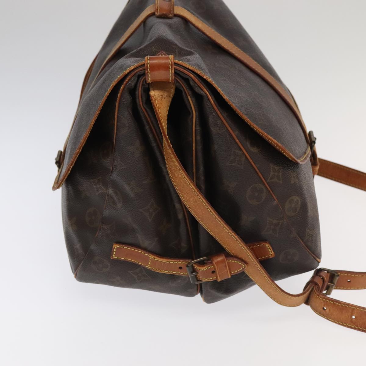 LOUIS VUITTON Monogram Saumur 35 Shoulder Bag M42254 LV 101695