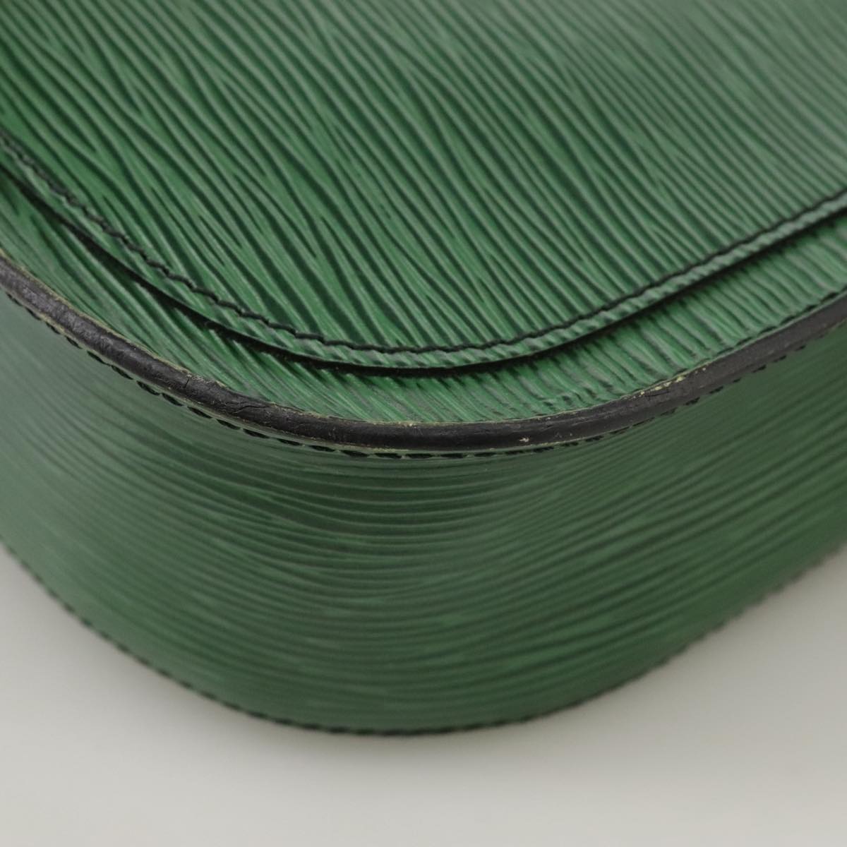 LOUIS VUITTON Epi Saint Cloud GM Shoulder Bag Green M52194 LV 101706