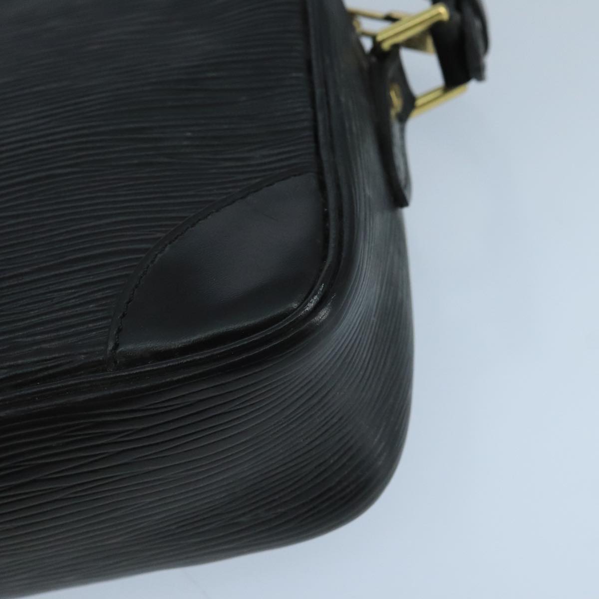 LOUIS VUITTON Epi Trocadero 23 Shoulder Bag Black M52302 LV 101714
