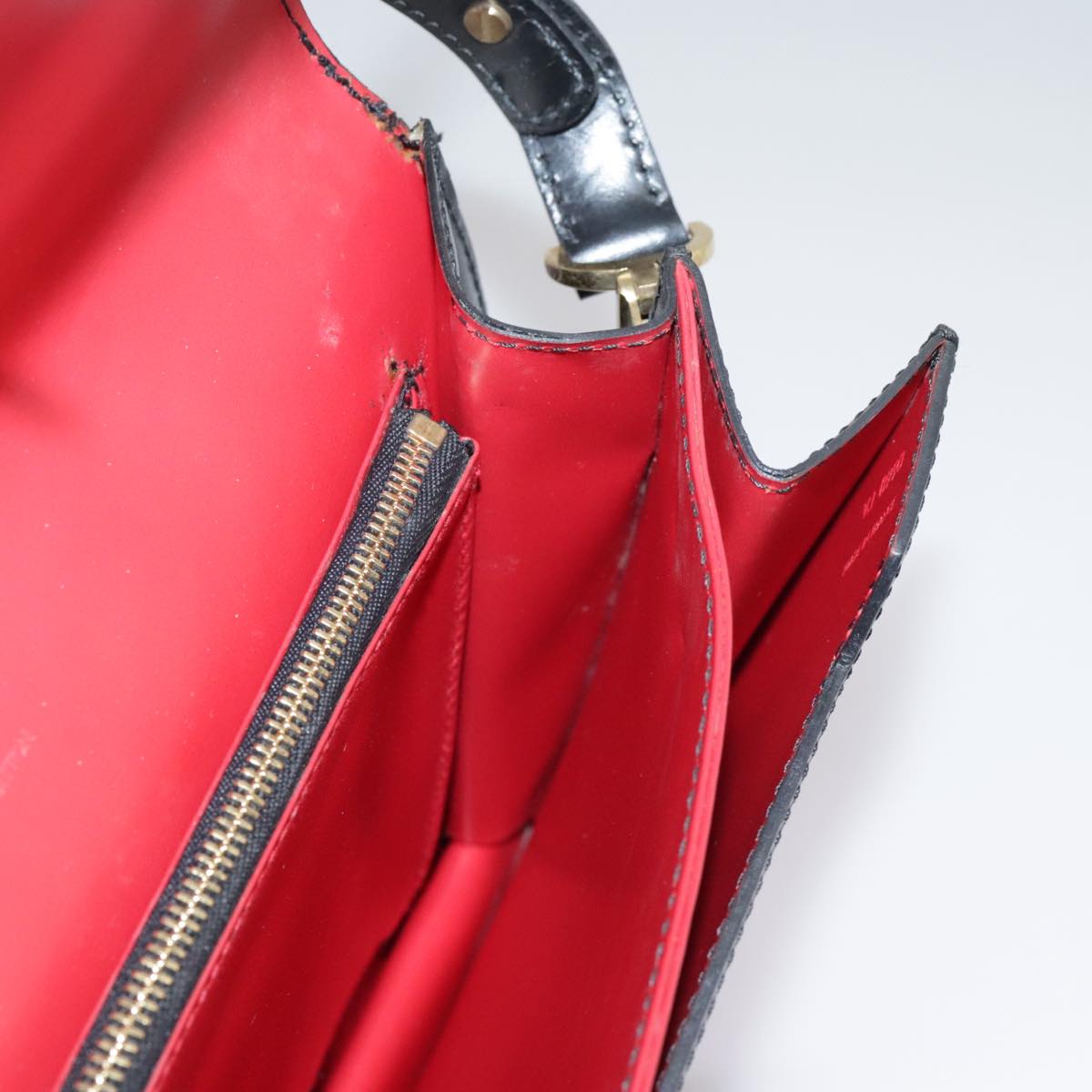 LOUIS VUITTON Epi Osh Shoulder Bag Black Red M52444 LV 101738