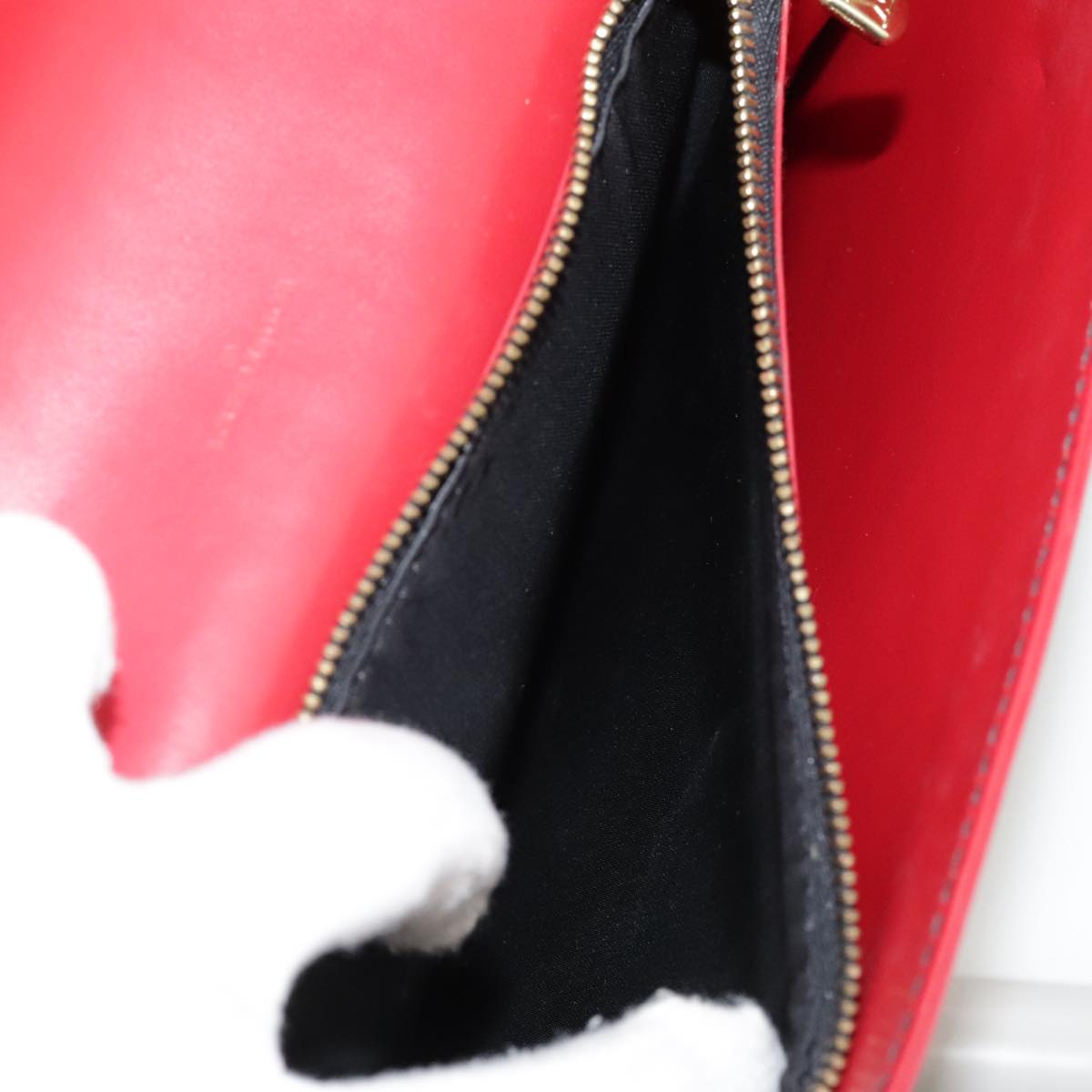 LOUIS VUITTON Epi Osh Shoulder Bag Black Red M52444 LV 101738