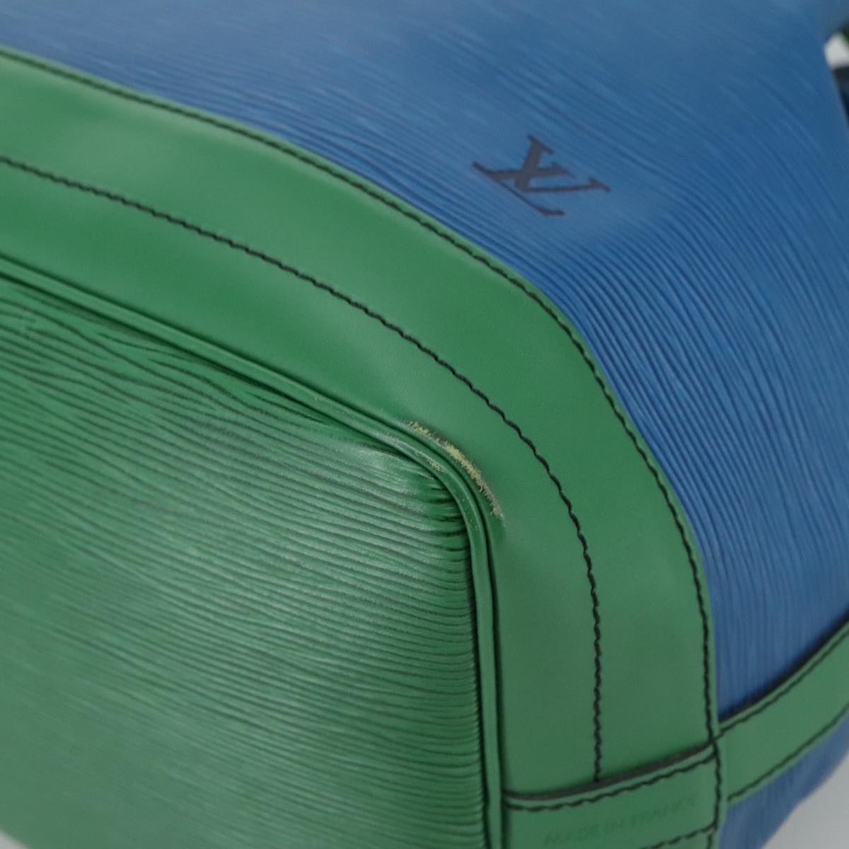 LOUIS VUITTON Epi Noe Shoulder Bag Bicolor Green Blue M44044 LV 101746