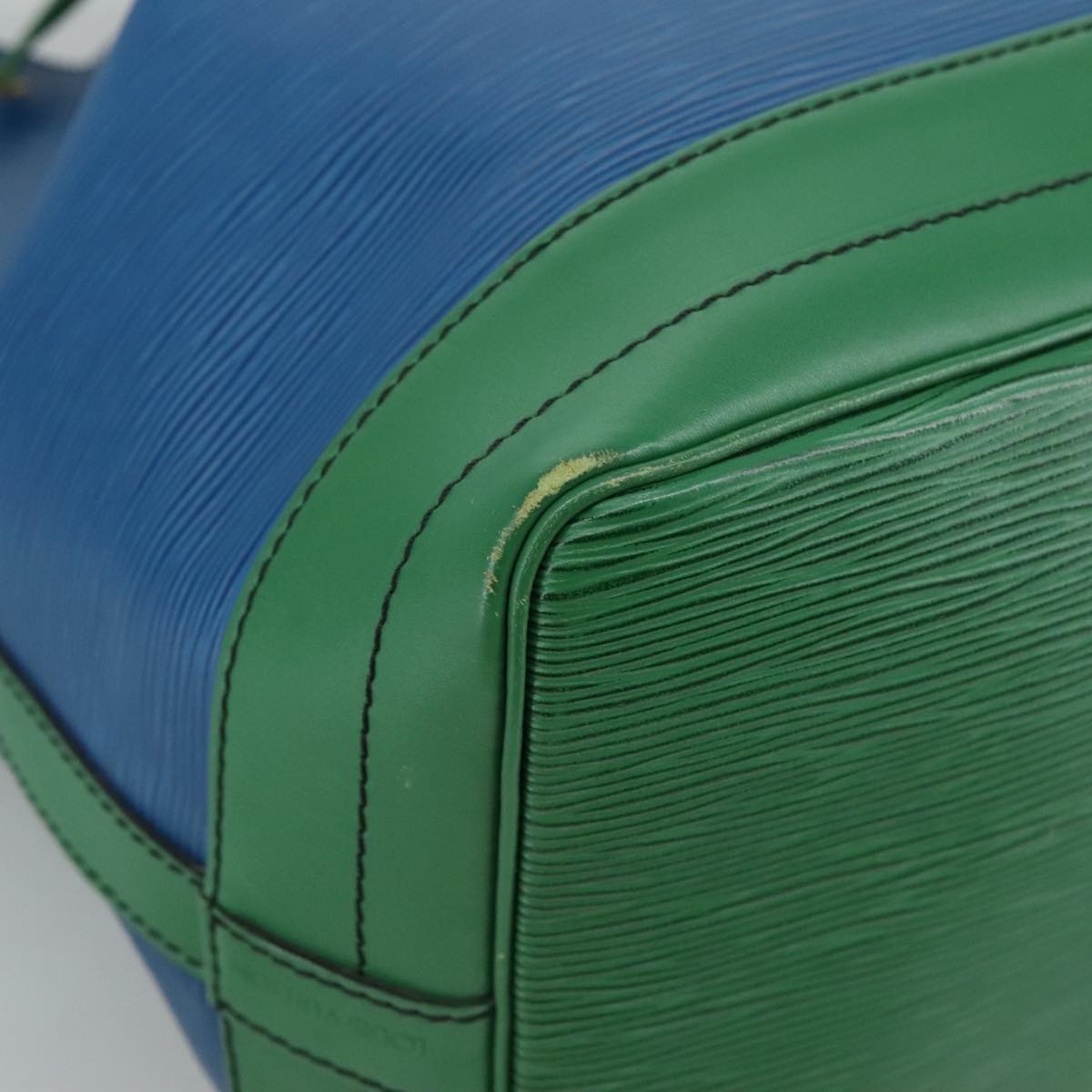 LOUIS VUITTON Epi Noe Shoulder Bag Bicolor Green Blue M44044 LV 101746
